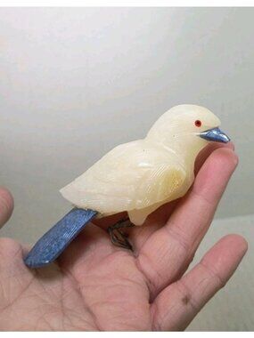 (Y-BIR-SO) Songbird white Blue bird gemstone STONE carving Peru song bird
